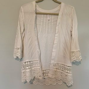 Ivory lace shrug (cardigan)
